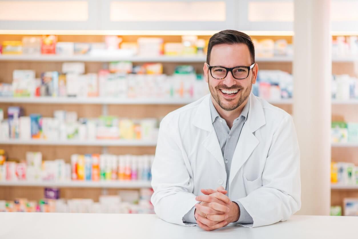 Pharmacy Marketing - Happy Team